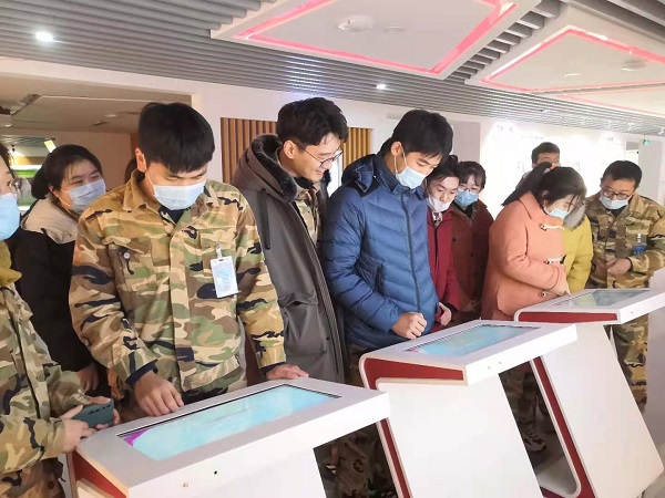 项目观摩.jpg 项目观摩.jpg